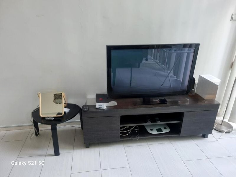 REGENCY SUITES 5