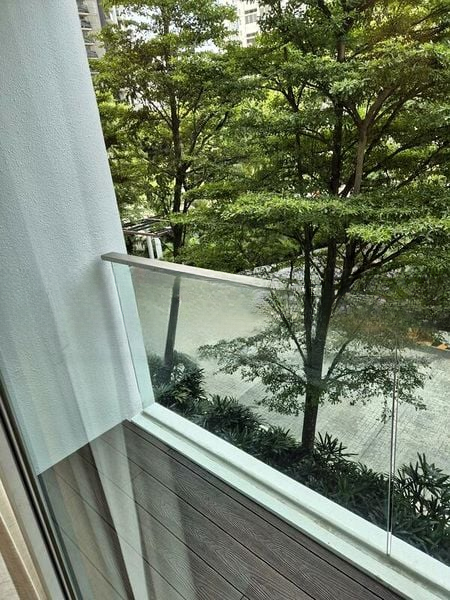 REGENCY SUITES 3