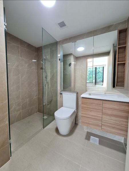 TREASURE AT TAMPINES 5