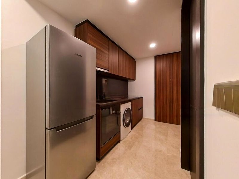 PULLMAN RESIDENCES NEWTON 8