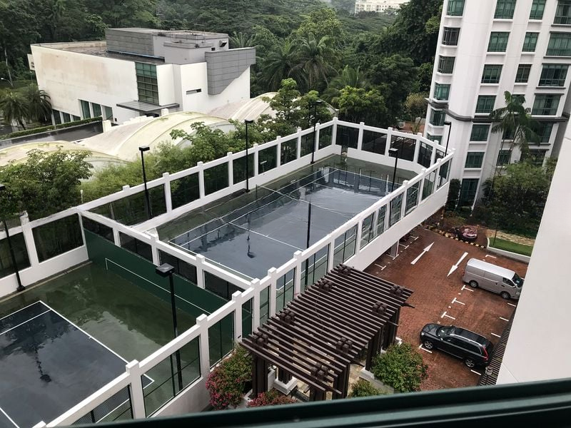 THE HILLSIDE 7