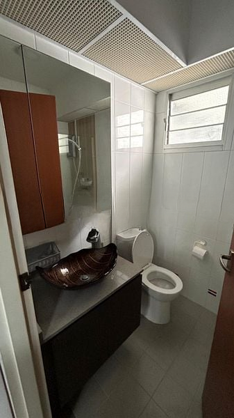 BT BATOK WEST AVE 8 8