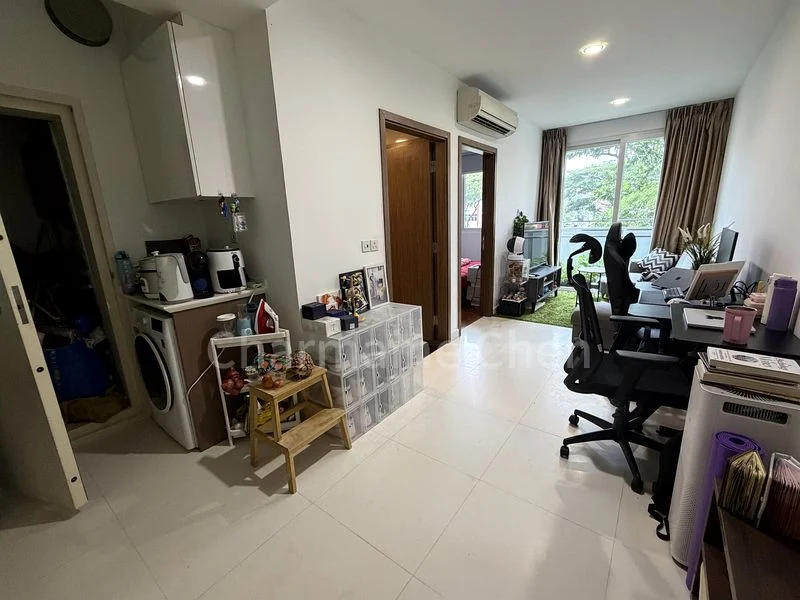 KENSINGTON SQUARE 12