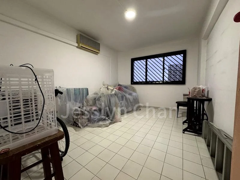 JURONG EAST ST 13 11