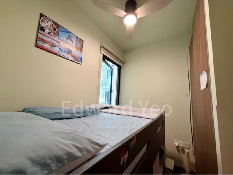 KINGSFORD WATERBAY 4