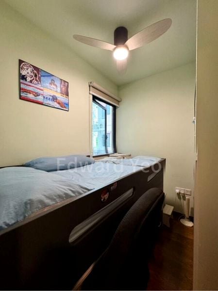 KINGSFORD WATERBAY 5