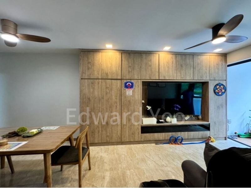 KINGSFORD WATERBAY 10