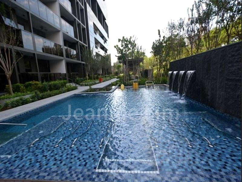 COMMONWEALTH TOWERS 6