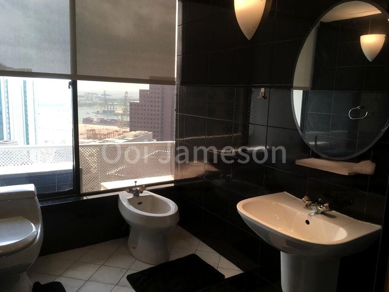 INTERNATIONAL PLAZA 9