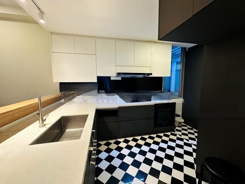 CLEMENTIWOODS CONDOMINIUM 6