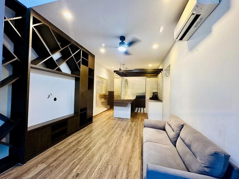 CLEMENTIWOODS CONDOMINIUM 12