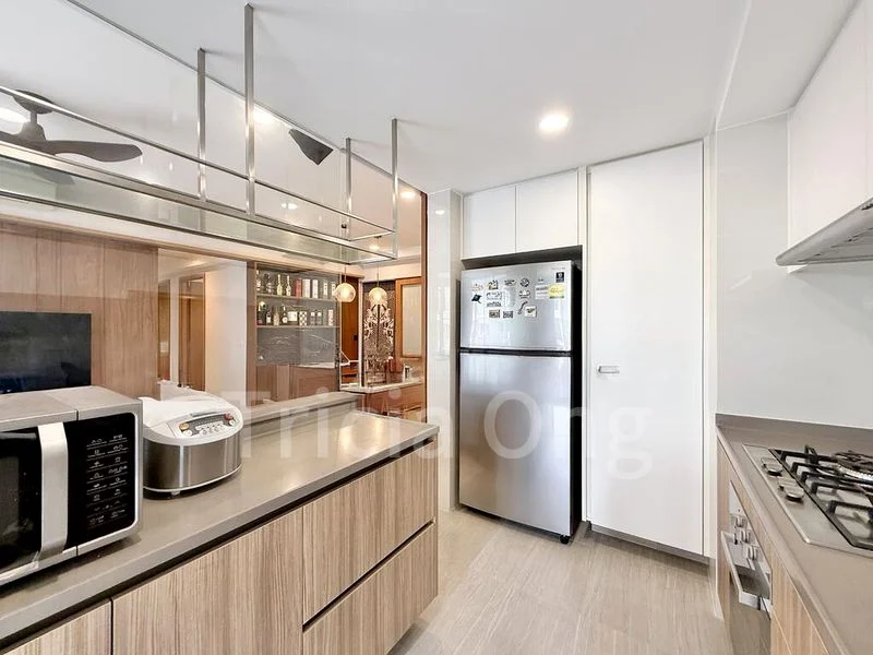 RIVERCOVE RESIDENCES 6