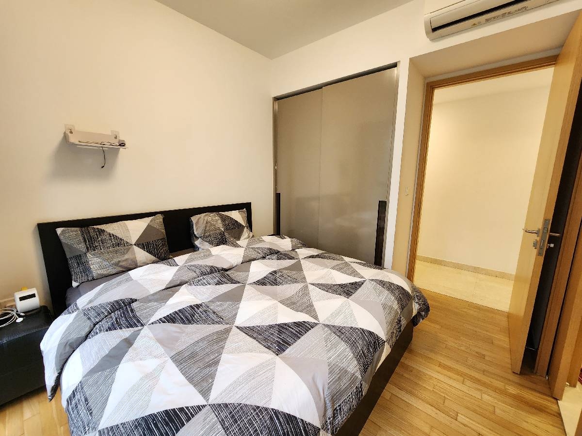 COMMONWEALTH TOWERS 24