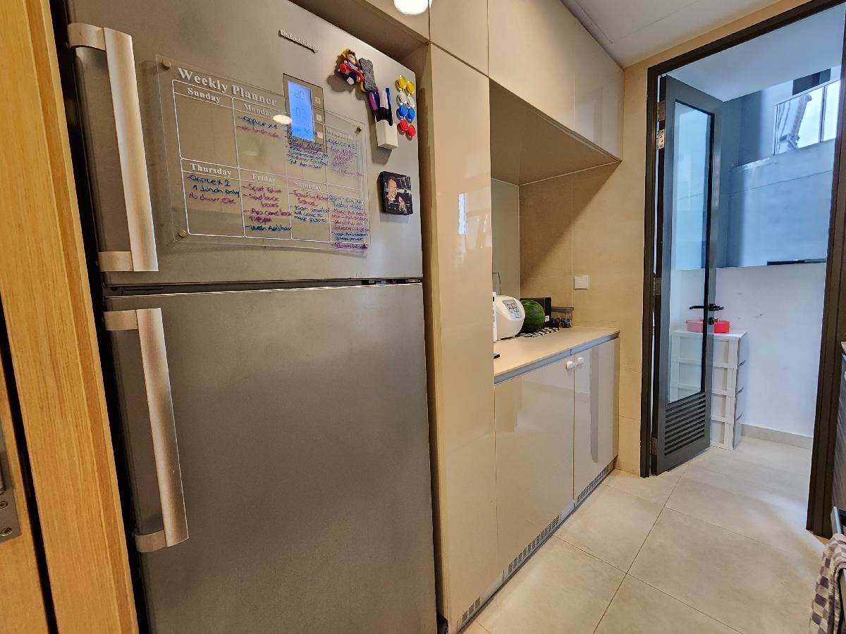 COMMONWEALTH TOWERS 34