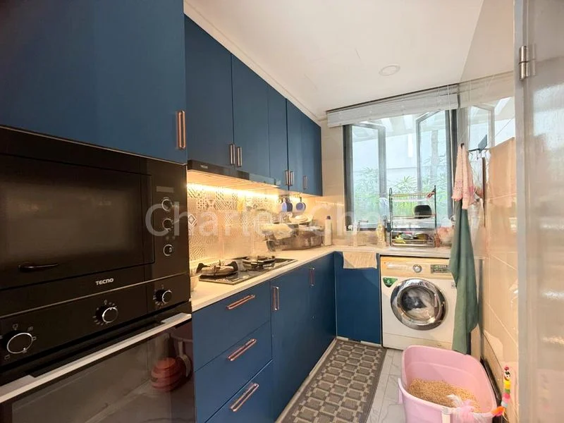 HEDGES PARK CONDOMINIUM 6