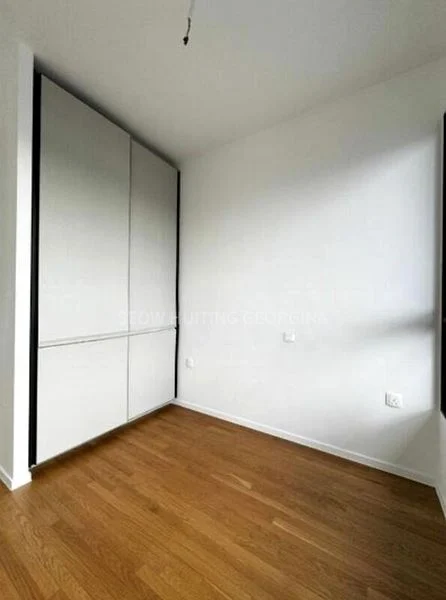 AVENUE SOUTH RESIDENCE 6