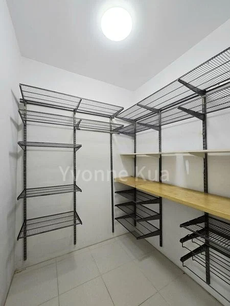 HOLLAND RESIDENCES 2