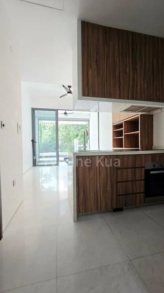 HOLLAND RESIDENCES 8