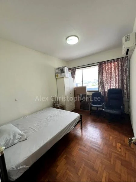 LAKEPOINT CONDOMINIUM 4