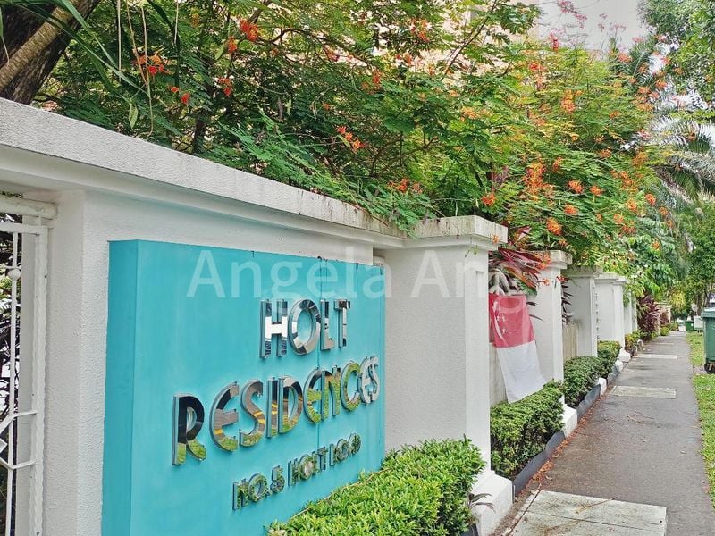 HOLT RESIDENCES 9