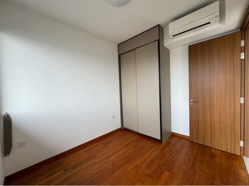 STIRLING RESIDENCES 21