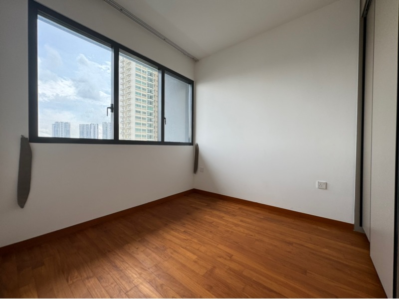 STIRLING RESIDENCES 10