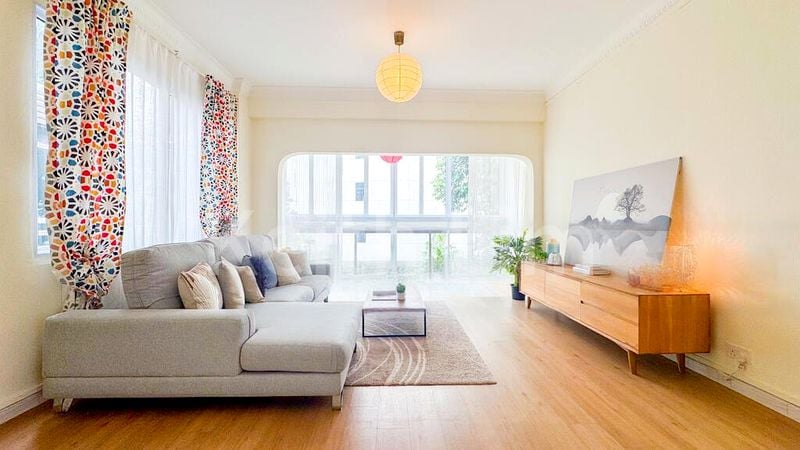 BOTANIC GARDENS MANSION 2