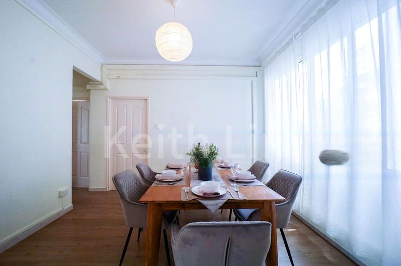 BOTANIC GARDENS MANSION 4