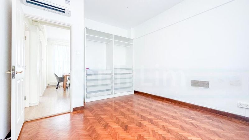 BOTANIC GARDENS MANSION 6