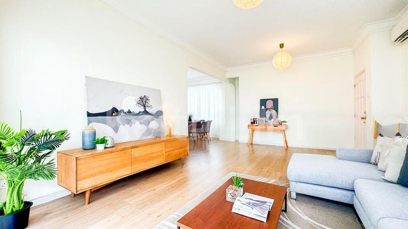 BOTANIC GARDENS MANSION 11