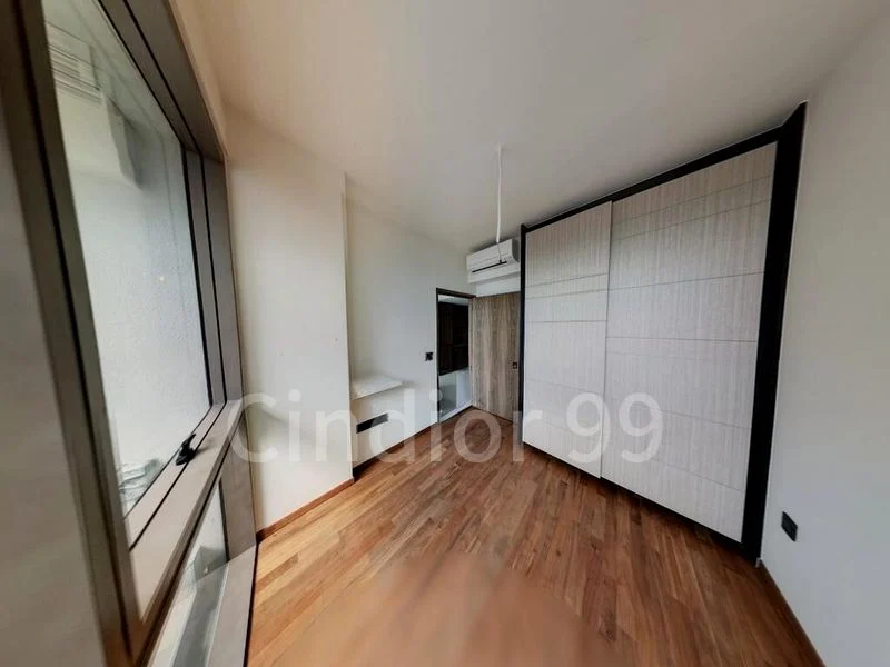 COASTLINE RESIDENCES 5