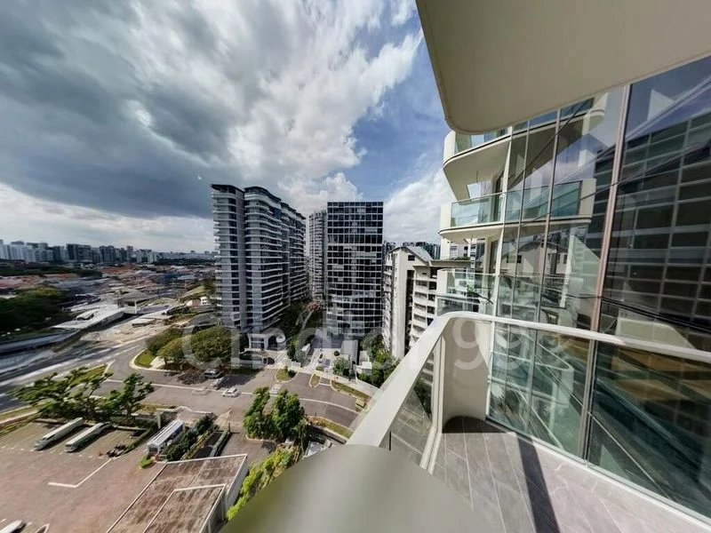 COASTLINE RESIDENCES 9