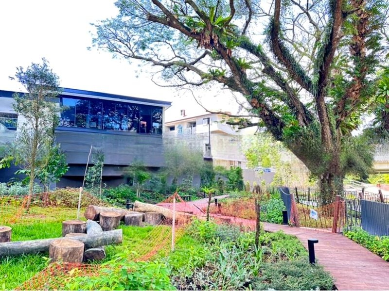 AVENUE SOUTH RESIDENCE 14