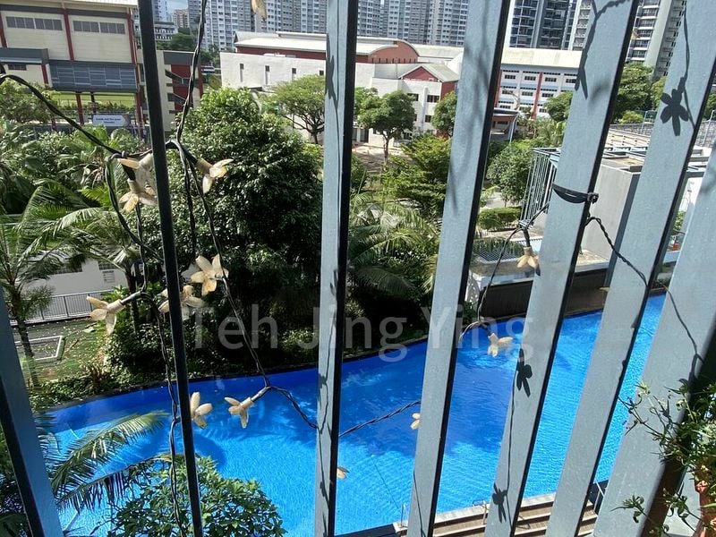 KINGSFORD WATERBAY 8