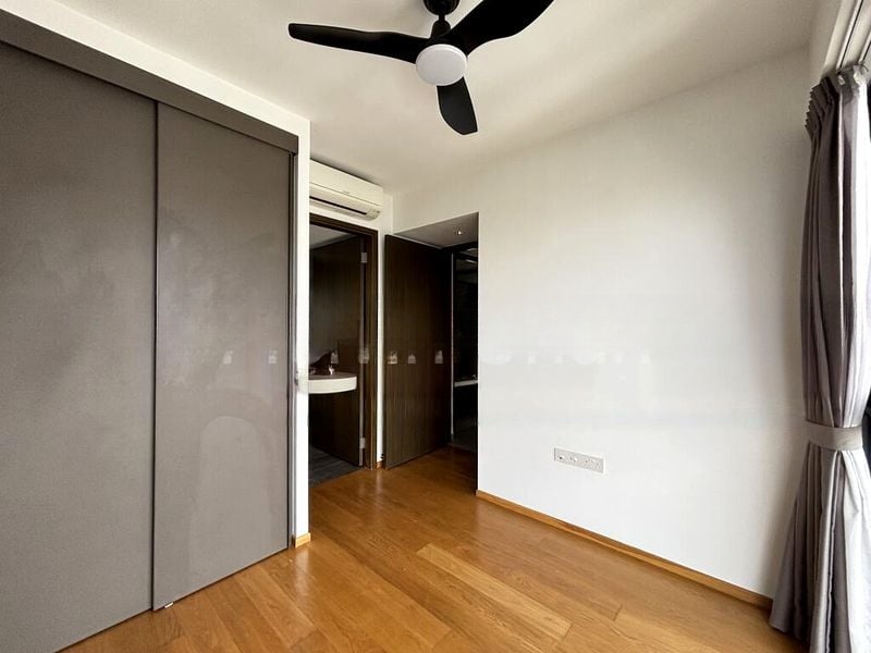 GRANDEUR PARK RESIDENCES 11