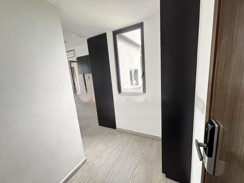 GRANDEUR PARK RESIDENCES 6