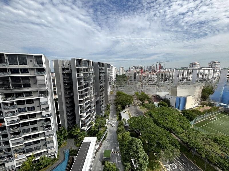 GRANDEUR PARK RESIDENCES 4