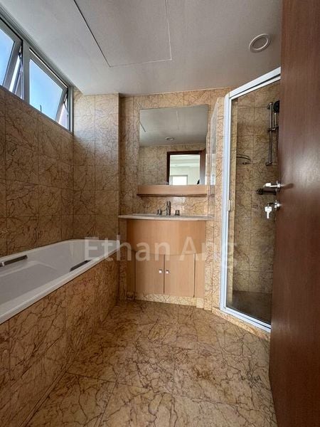 RAFFLESIA CONDOMINIUM 8