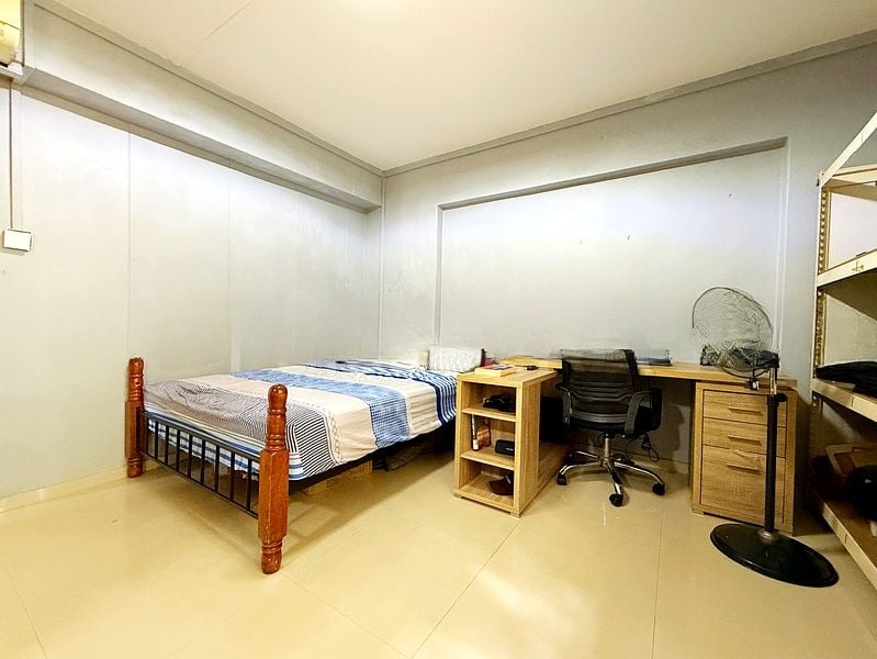 BT BATOK EAST AVE 3 7