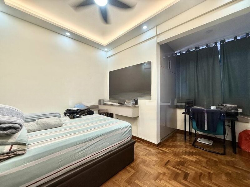 EDELWEISS PARK CONDOMINIUM 4
