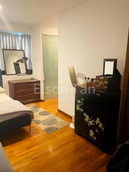 MOUNTBATTEN SUITES 6