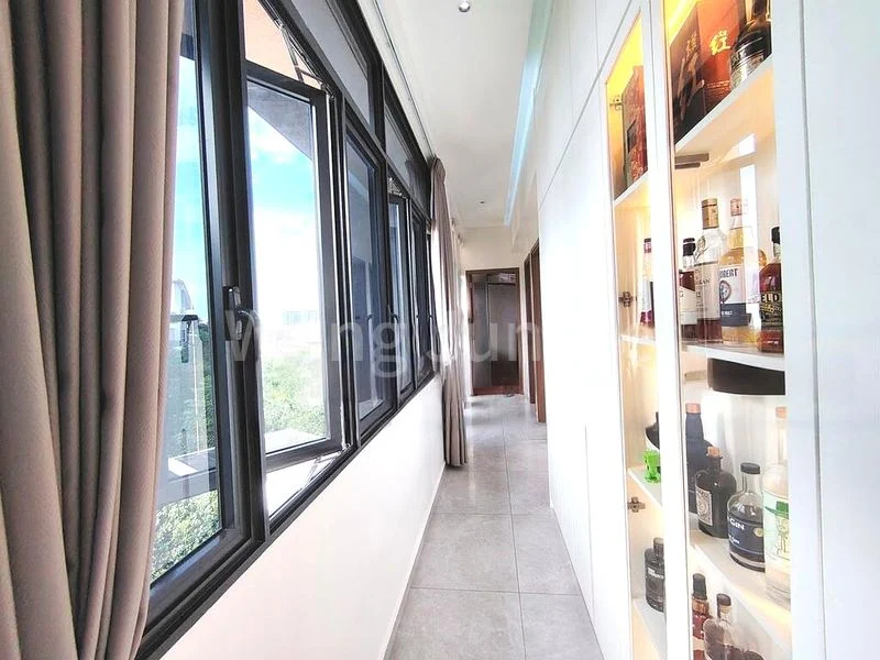 PARKWOOD RESIDENCES 4