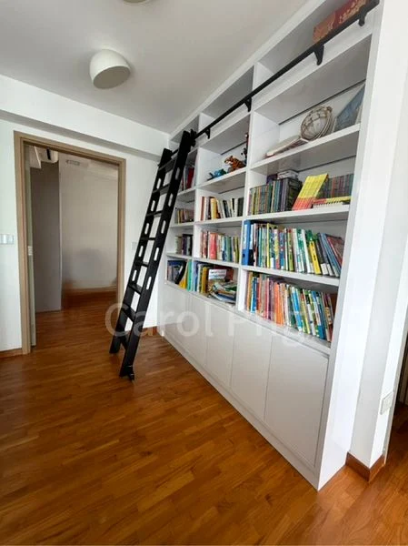 SKYPARK RESIDENCES 8