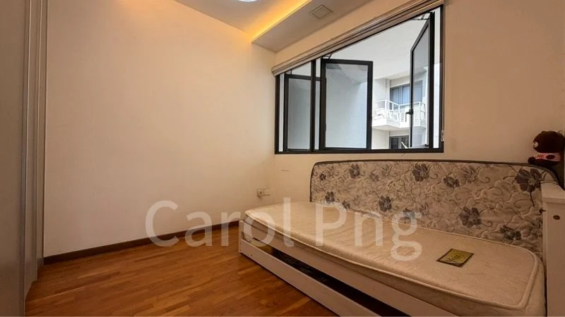 SKYPARK RESIDENCES 9