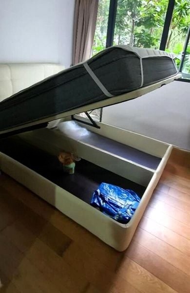 GRANDEUR PARK RESIDENCES 4