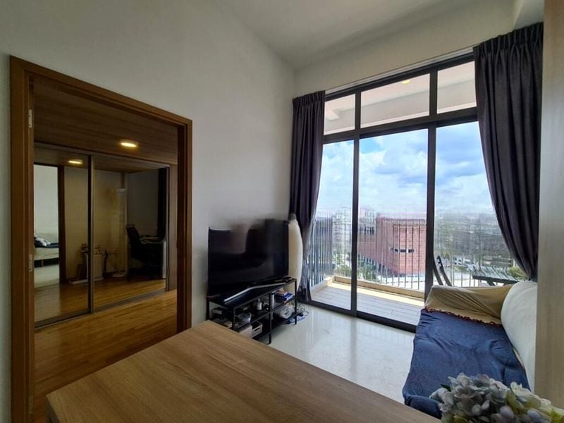 SPOTTISWOODE SUITES 8