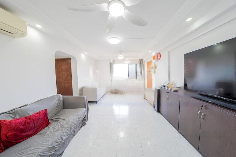 ANG MO KIO AVE 10 14