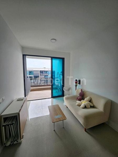 TREASURE AT TAMPINES 6