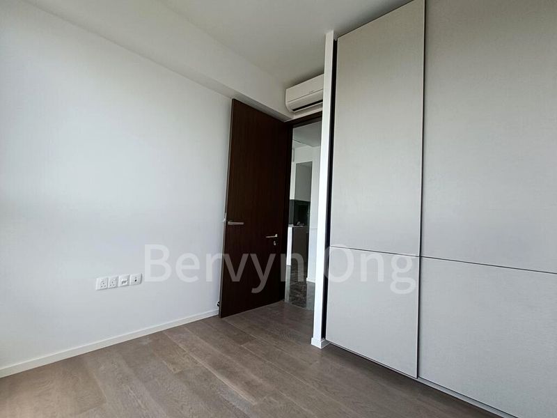 AVENUE SOUTH RESIDENCE 11