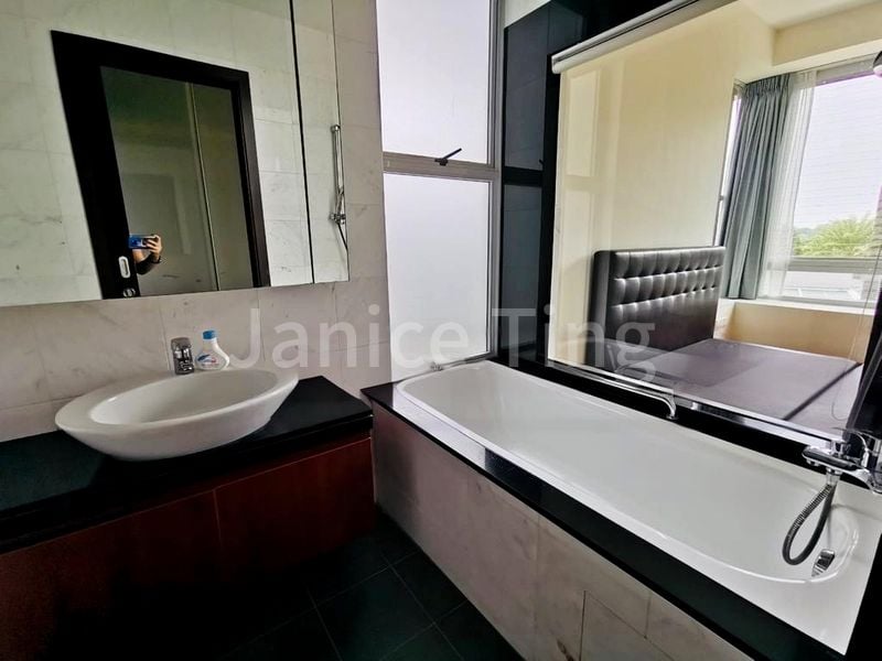 RIVIERA RESIDENCES 8